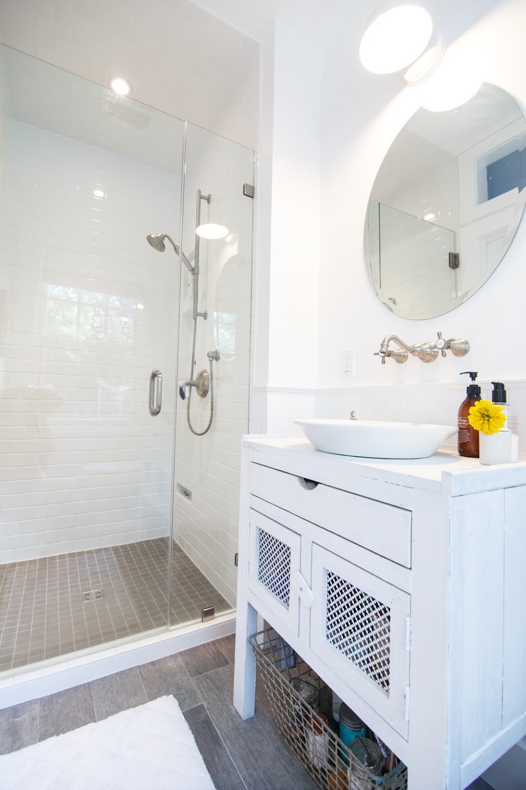 Unique Projects | 416 51 Ave SE, Calgary, AB T2H 0M7, Canada | Phone: (403) 281-0221