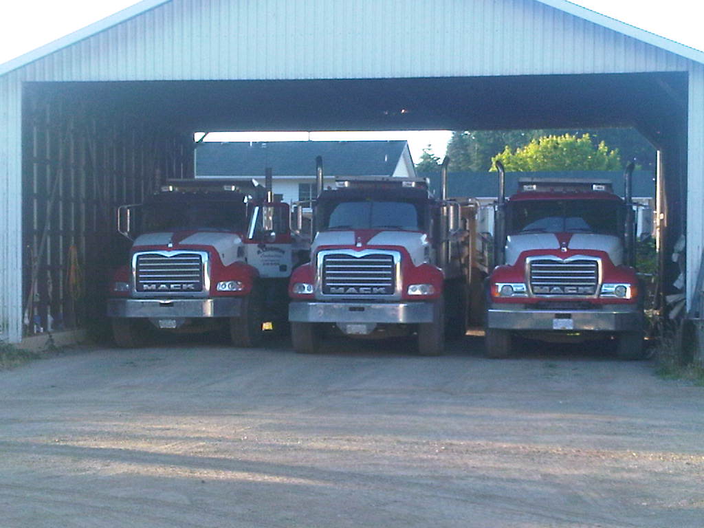 Leighton Contracting Ltd | 1830 Lake Trail Rd, Courtenay, BC V9N 9C2, Canada | Phone: (250) 338-6460
