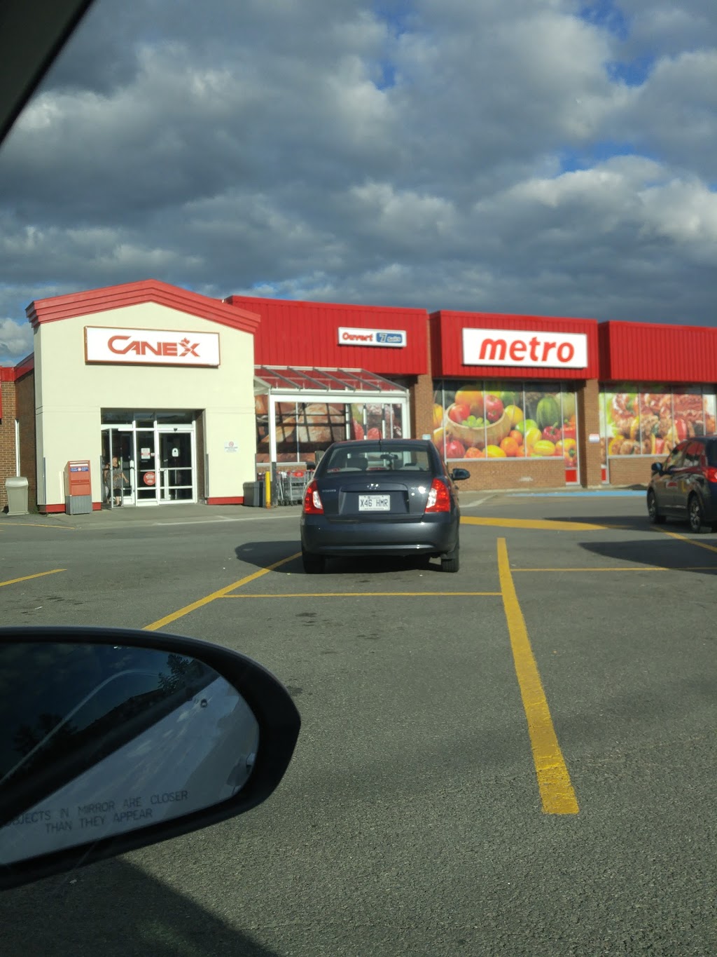 Metro Valcartier | Base De Valcartier, 190 Rue Dubé suite 101, Courcelette, QC G0A 1R1, Canada | Phone: (418) 844-3751