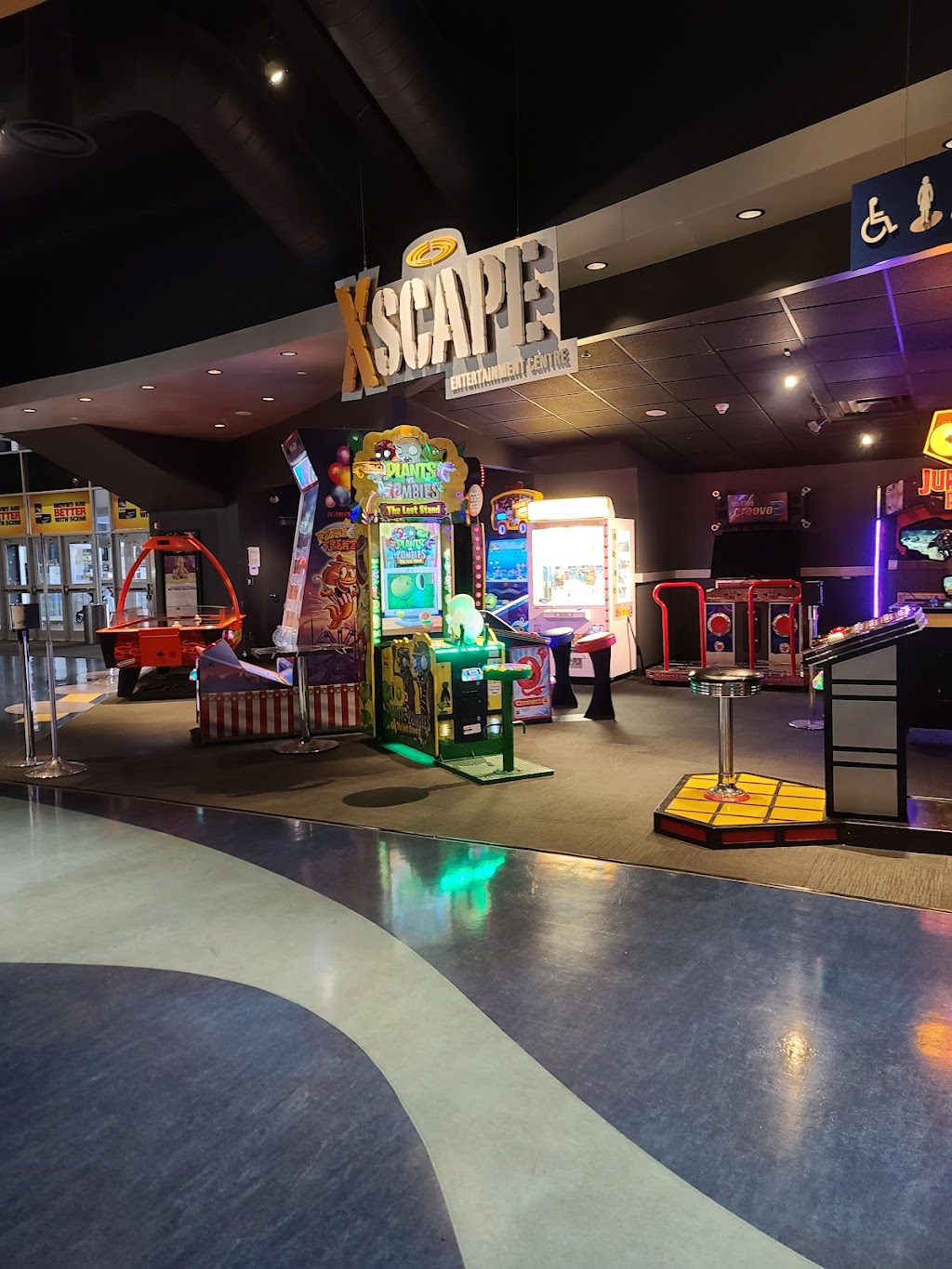 Cineplex Odeon Gardiners Road Cinemas | 626 Gardiners Rd, Kingston, ON K7M 3X9, Canada | Phone: (613) 634-0152
