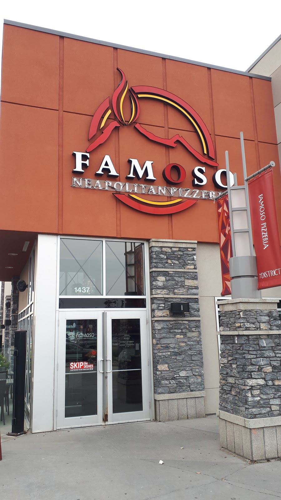 Famoso Neapolitan Pizzeria | 1437 99 St NW, Edmonton, AB T6N 0B4, Canada | Phone: (780) 468-0000
