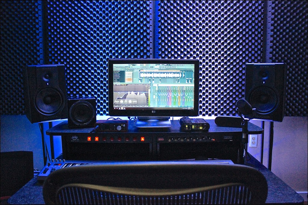 Cloverdale Studios | 5873 172a St, Surrey, BC V3S 3Z9, Canada | Phone: (604) 790-8659