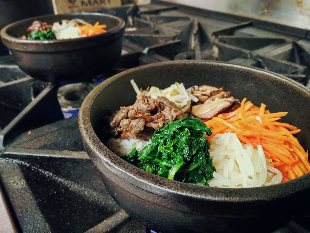 JC Sushi | 130-400 North Town Road, Winnipeg, MB R3Y 0Y3, Canada | Phone: (204) 505-5252