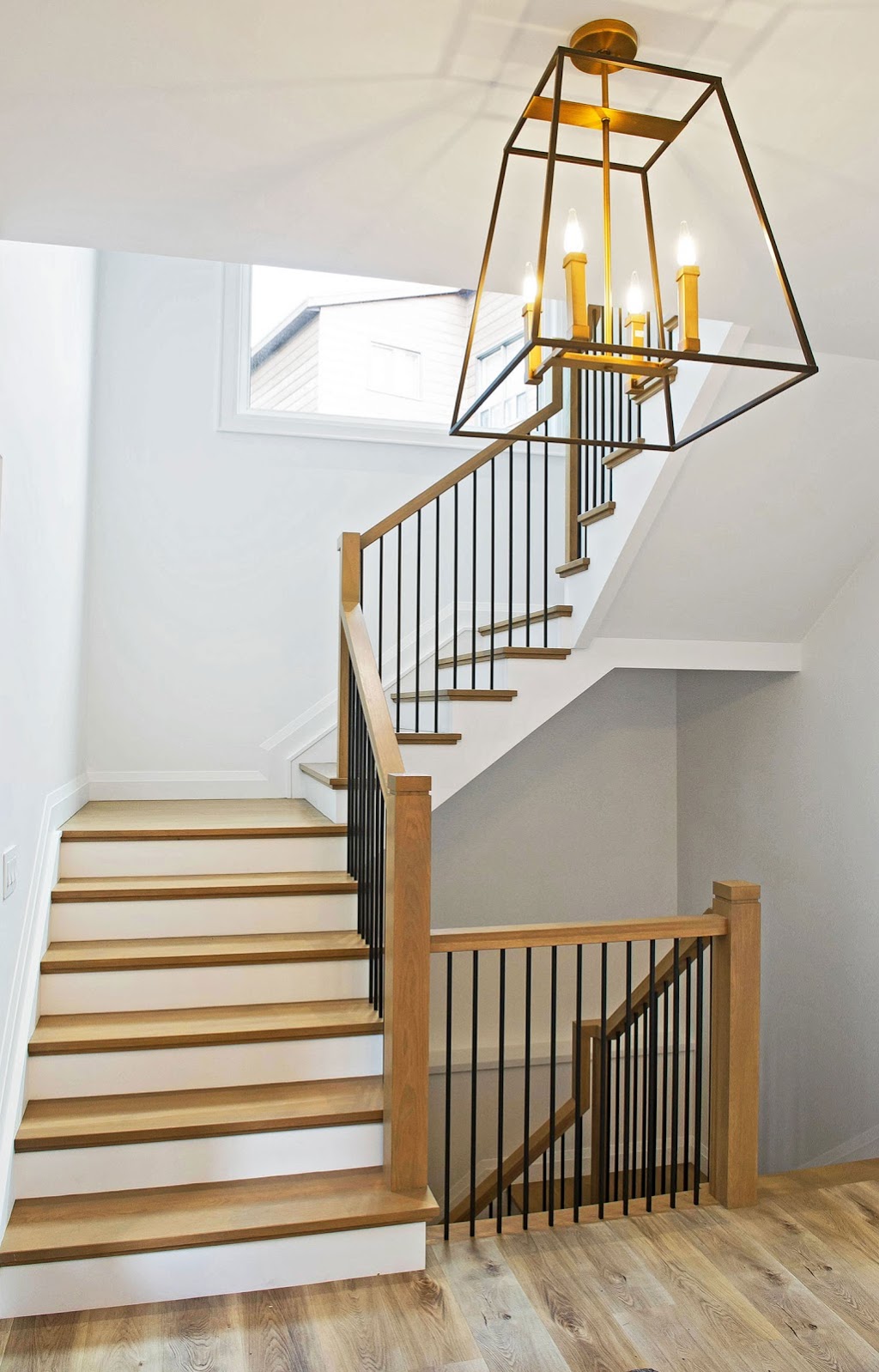 Above and Beyond Building Contractors | 120 Progress Rd Unit #1, Gravenhurst, ON P1P 1X4, Canada | Phone: (705) 955-2200