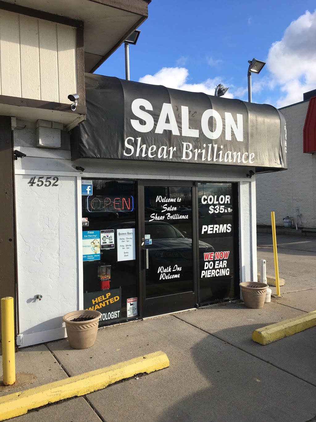 Salon Shear Brilliance | 3400, 4552 24th Ave, Fort Gratiot Twp, MI 48059, USA | Phone: (810) 385-4005