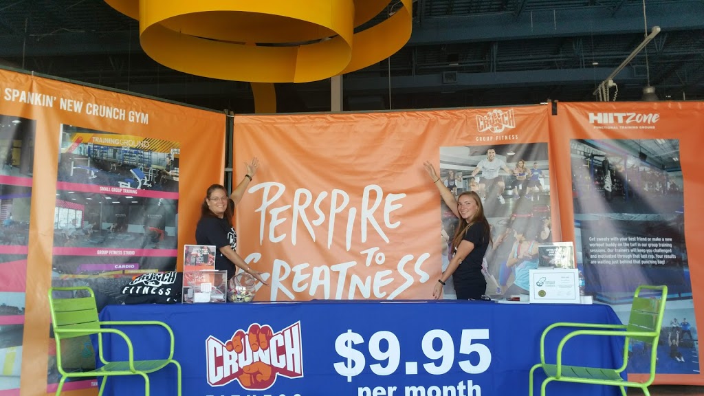 Crunch Fitness - Burloak | 3465 Wyecroft Rd, Oakville, ON L6L 0B6, Canada | Phone: (905) 847-0555