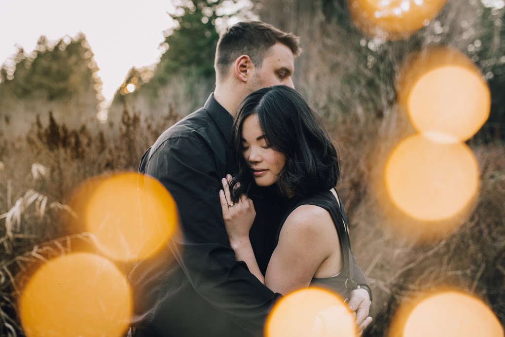 Red Cedar Photography | 8520 W Coast Rd, Sooke, BC V9Z 1H2, Canada | Phone: (250) 507-0787