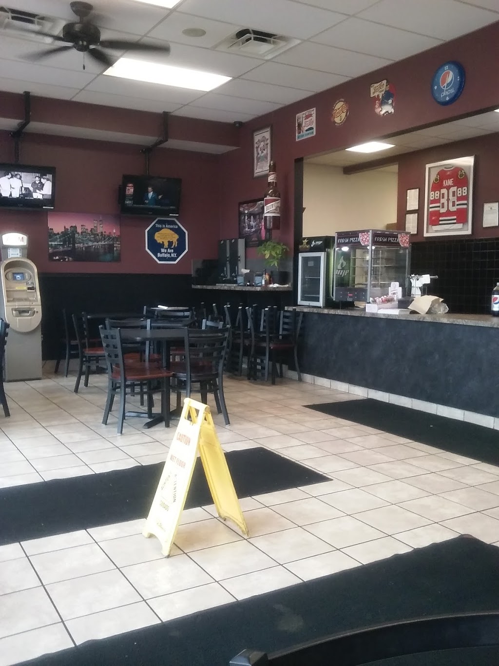 Leos Pizzeria | 2249 South Park Ave, Buffalo, NY 14220, USA | Phone: (716) 821-5360