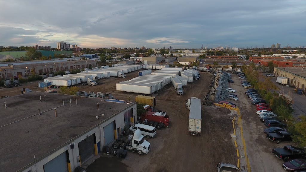 Commercial Heavy Equipment Training Ltd. (CHET) | 2421 Cawthra Rd, Mississauga, ON L5A 2W7, Canada | Phone: (416) 456-2438