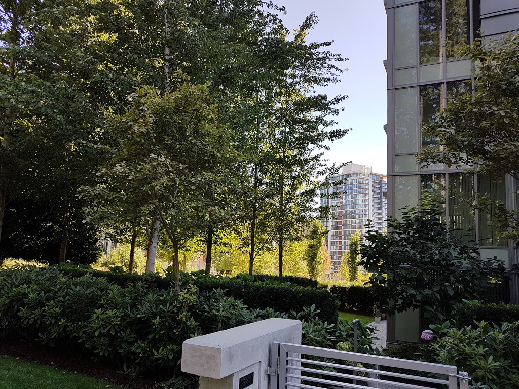Wesbrook Village Welcome Centre | 3378 Wesbrook Mall, Vancouver, BC V6S 0A8, Canada | Phone: (604) 228-2025