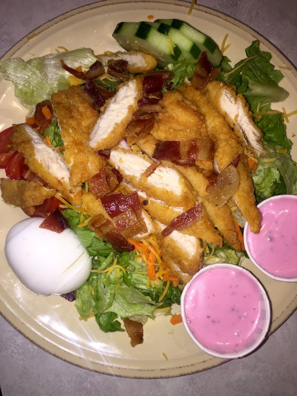 Country Cafe | 1635 Fred W Moore Hwy, St Clair, MI 48079, USA | Phone: (810) 329-2233