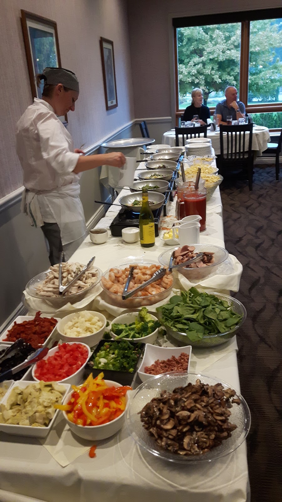 Kingsville Golf & Country Club | 640 Essex County Rd 20, Kingsville, ON N9Y 2E6, Canada | Phone: (519) 733-6561
