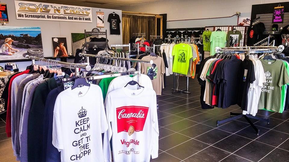 Style-N-Print Graphic Services Ltd | 455 Banga Pl #102, Victoria, BC V8Z 6X5, Canada | Phone: (250) 590-1644