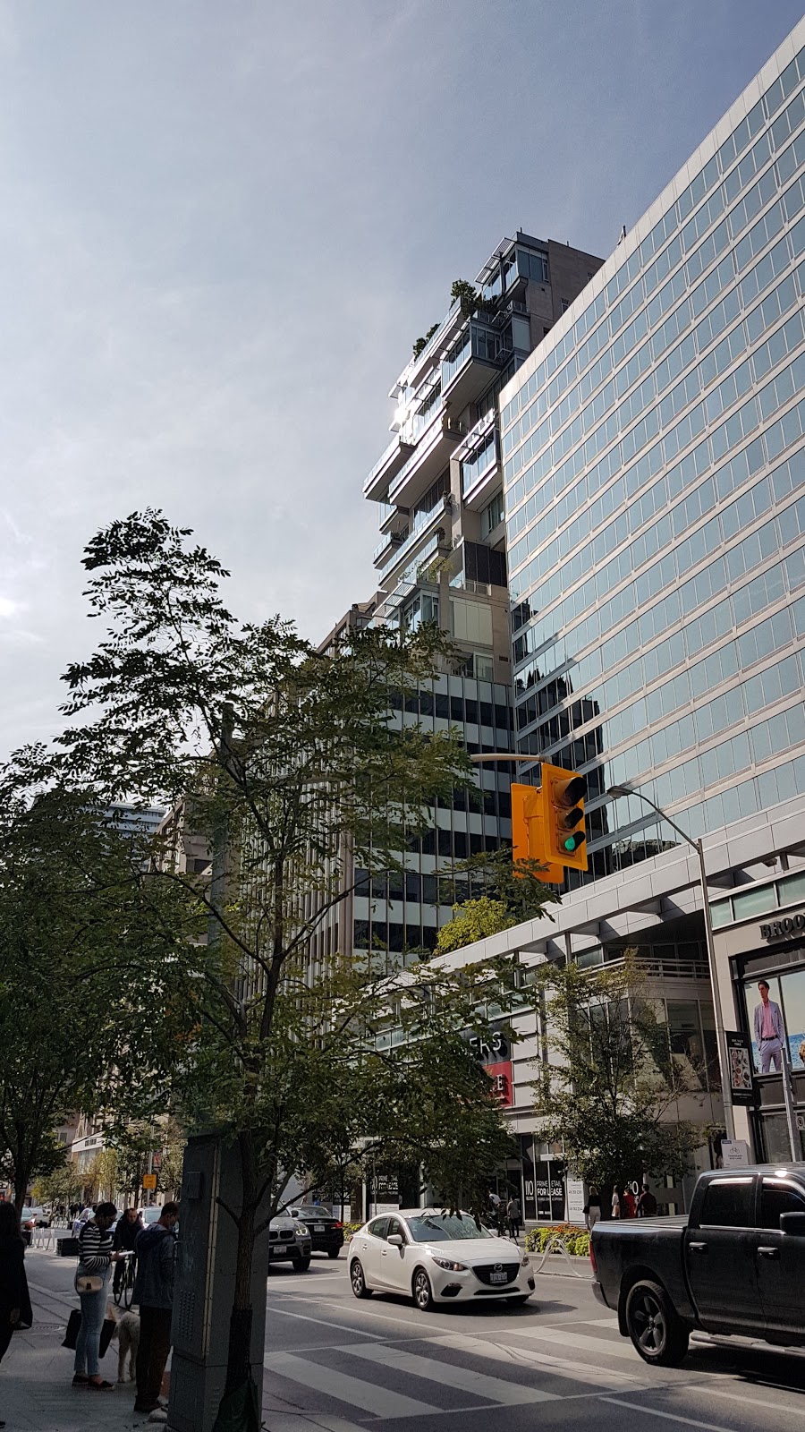 365 Church Street Condos (Menkes Developments) | 365 Church St, Toronto, ON M5B 0B5, Canada | Phone: (416) 591-7700