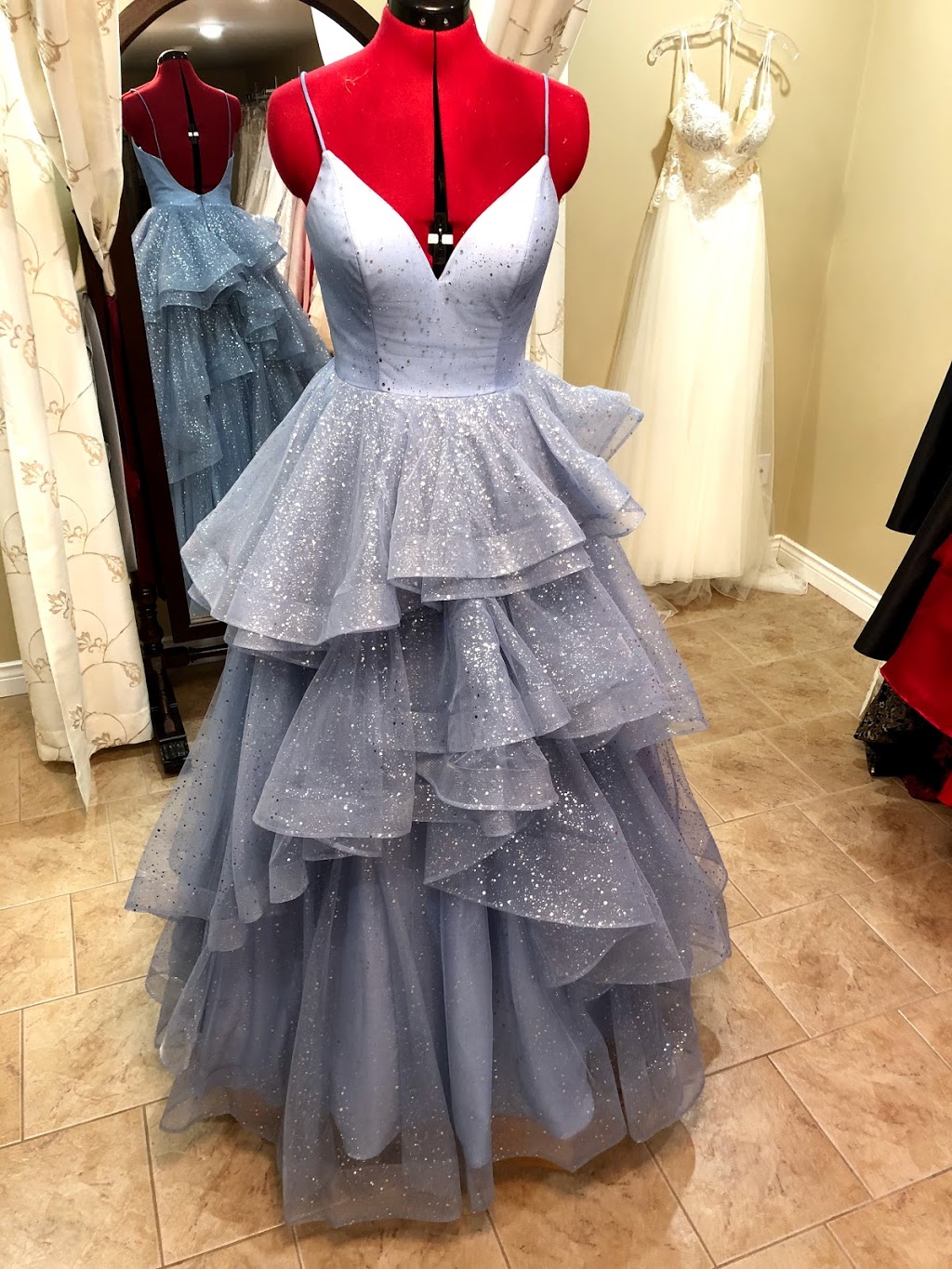 Dawn-Anns Bridal & Alterations | 135 Janice Ave, Moncton, NB E1A 0C5, Canada | Phone: (506) 852-4480
