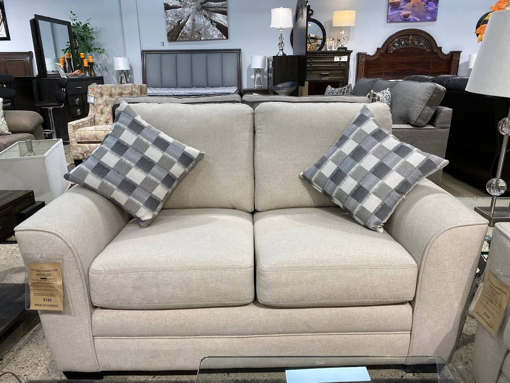 Victoria Furniture House | 907 Frederick St, Kitchener, ON N2B 2B9, Canada | Phone: (519) 208-5666