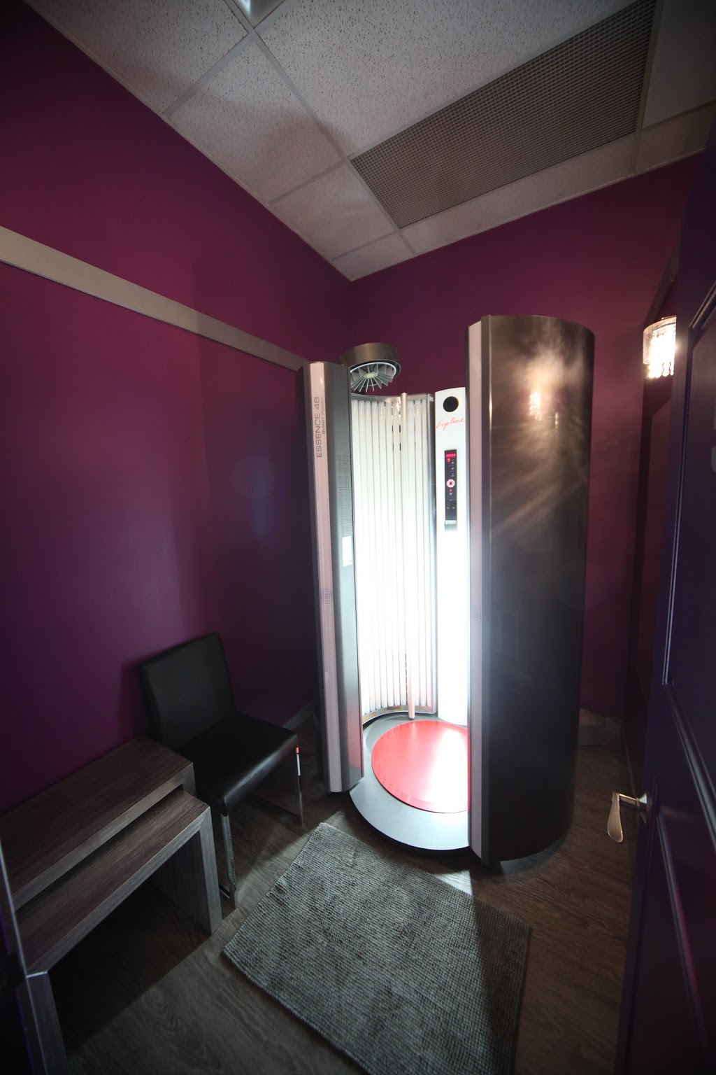 Planet Beach Spray & Spa Gateway | 3414 Gateway Blvd NW, Edmonton, AB T6J 6R5, Canada | Phone: (780) 450-9864