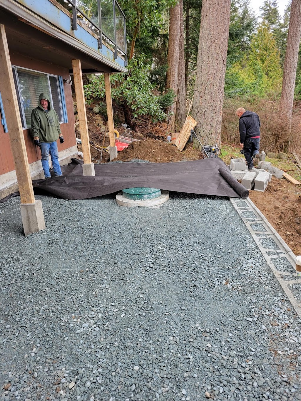 Bluestone Aggregate Inc | 2800 Marshland Rd, Qualicum Beach, BC V9K 2L7, Canada | Phone: (250) 937-0216