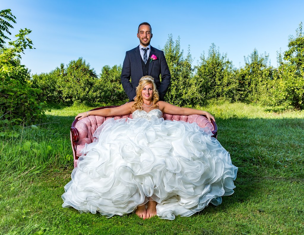 Prestige Photo | 28 Andrea Dr, St. Catharines, ON L2S 3N7, Canada | Phone: (905) 324-4730