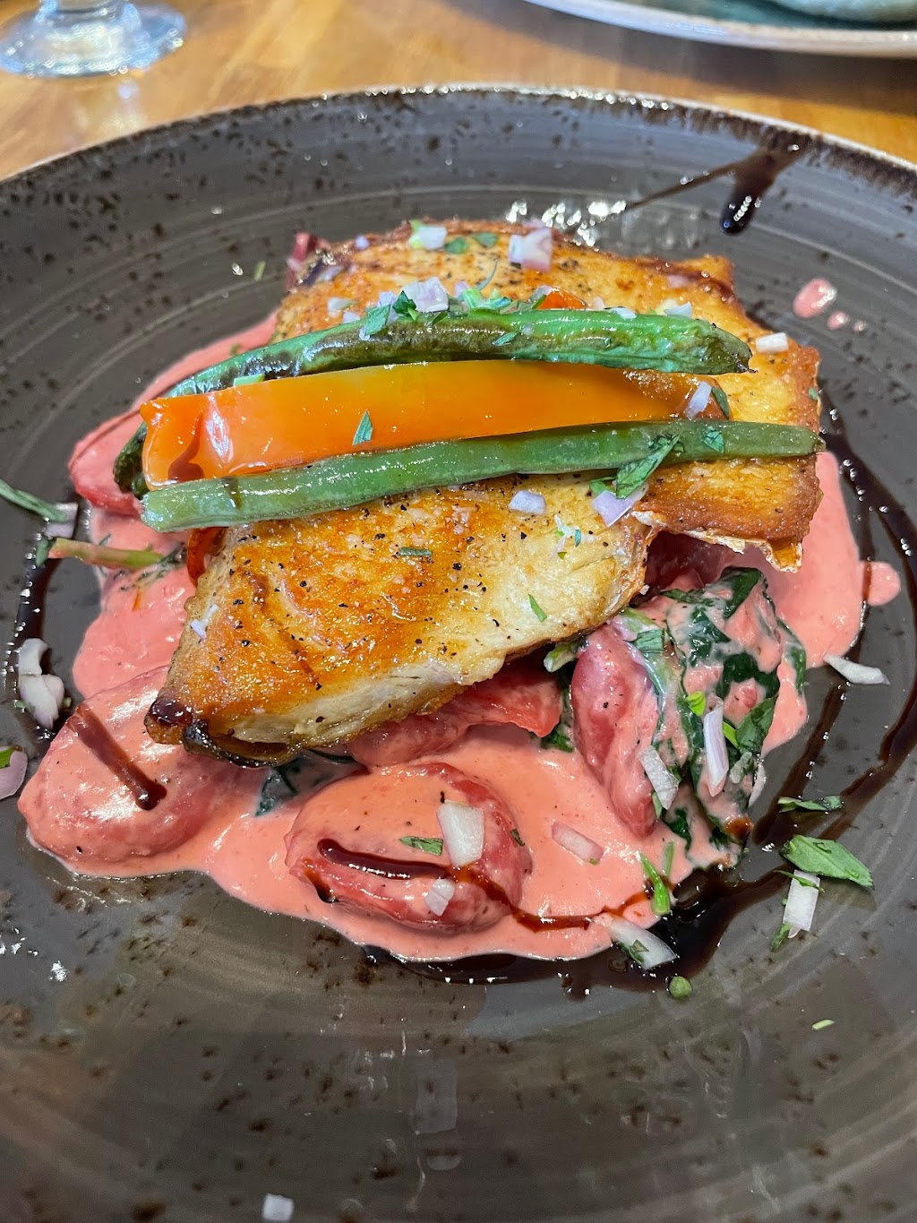 Whitehorn Bistro | 1 Whitehorn Rd, Lake Louise, AB T0L 1E0, Canada | Phone: (403) 522-1310
