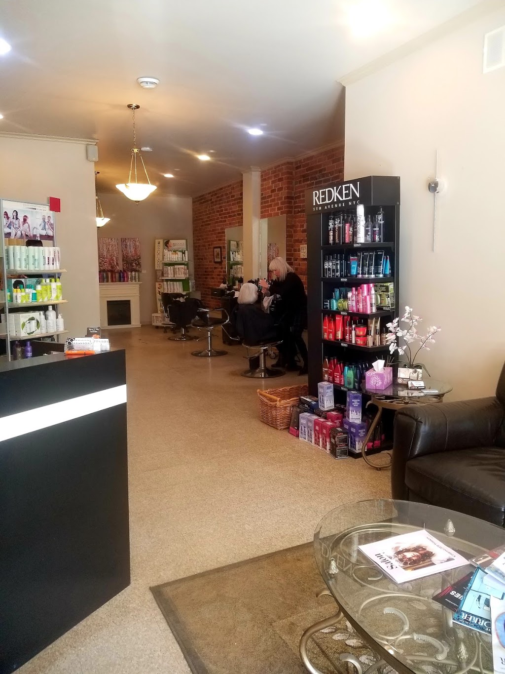 Ottavios Hair Design | 150 Mississaga St E, Orillia, ON L3V 1V7, Canada | Phone: (705) 329-2020