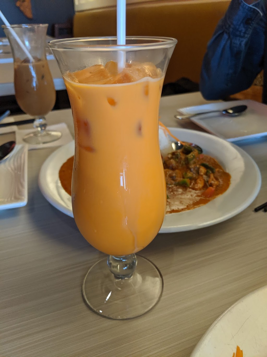Thai Time Restaurant | 3395 Howard Avenue, Units 5 and 6, Windsor, ON N9E 3N6, Canada | Phone: (519) 967-1919