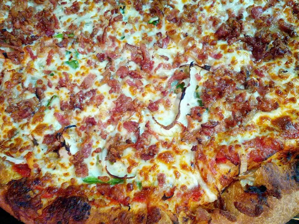 Ouest Antonios Pizza | 3903 Boulevard Lévesque O, Laval, QC H7W 2P1, Canada | Phone: (450) 973-1337