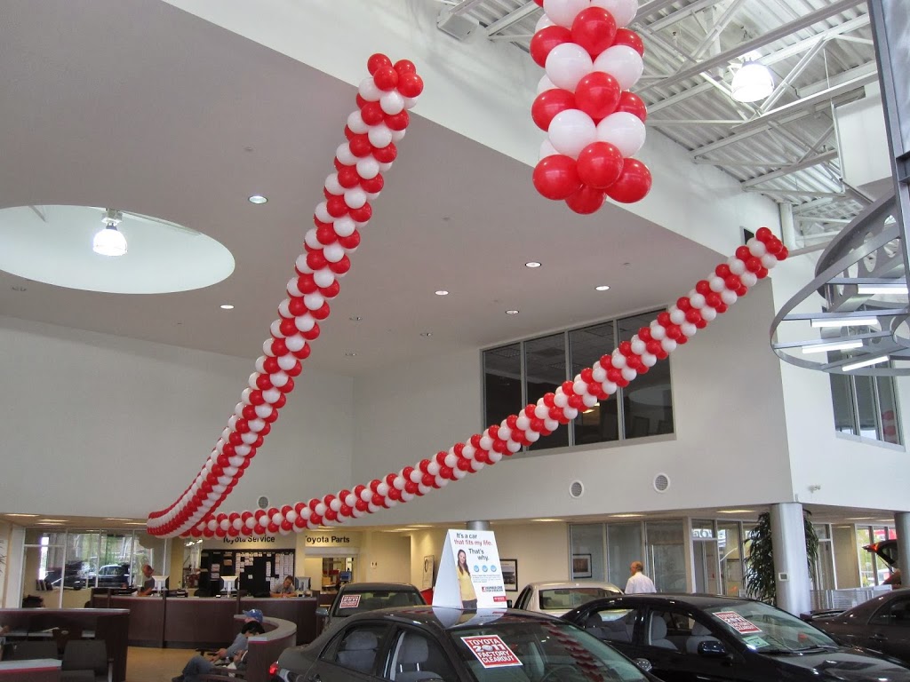 NewRoads Aurora Toyota | 669 Wellington St E, Aurora, ON L4G 0C9, Canada | Phone: (905) 727-1948