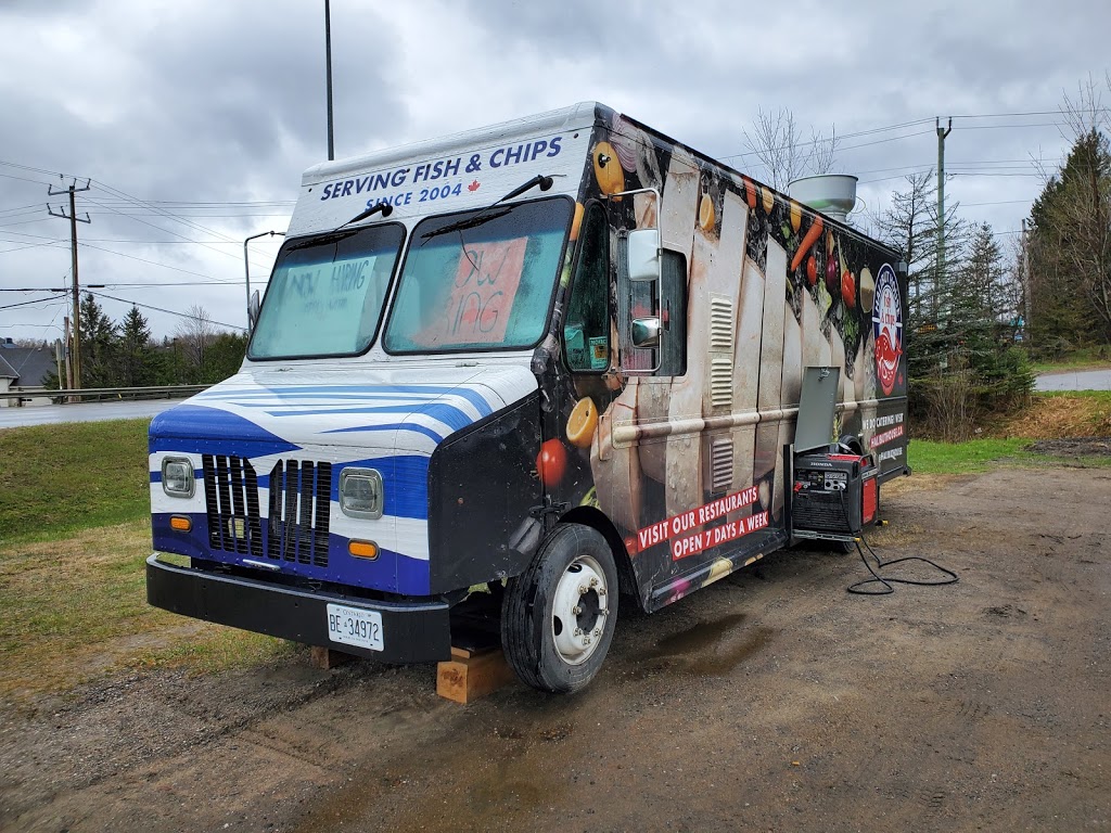 Halibut House Fish and Chips Truck | 118 ON-60, Huntsville, ON P1H 1C2, Canada | Phone: (705) 571-7999