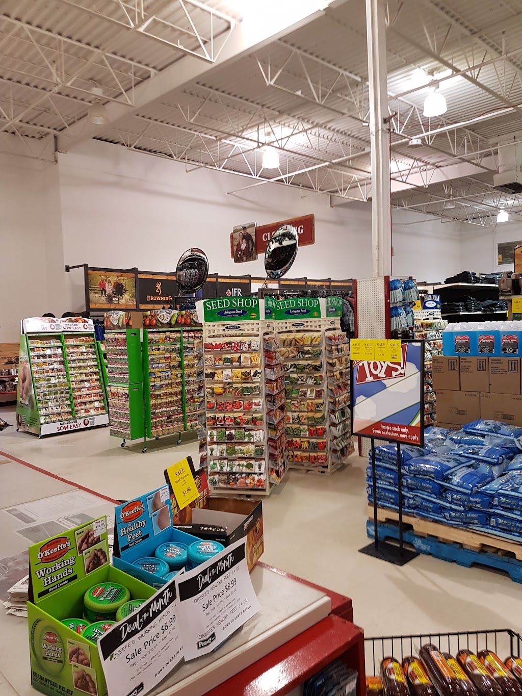 Peavey Mart | 6690 50 Ave, Stettler, AB T0C 2L2, Canada | Phone: (403) 742-5600
