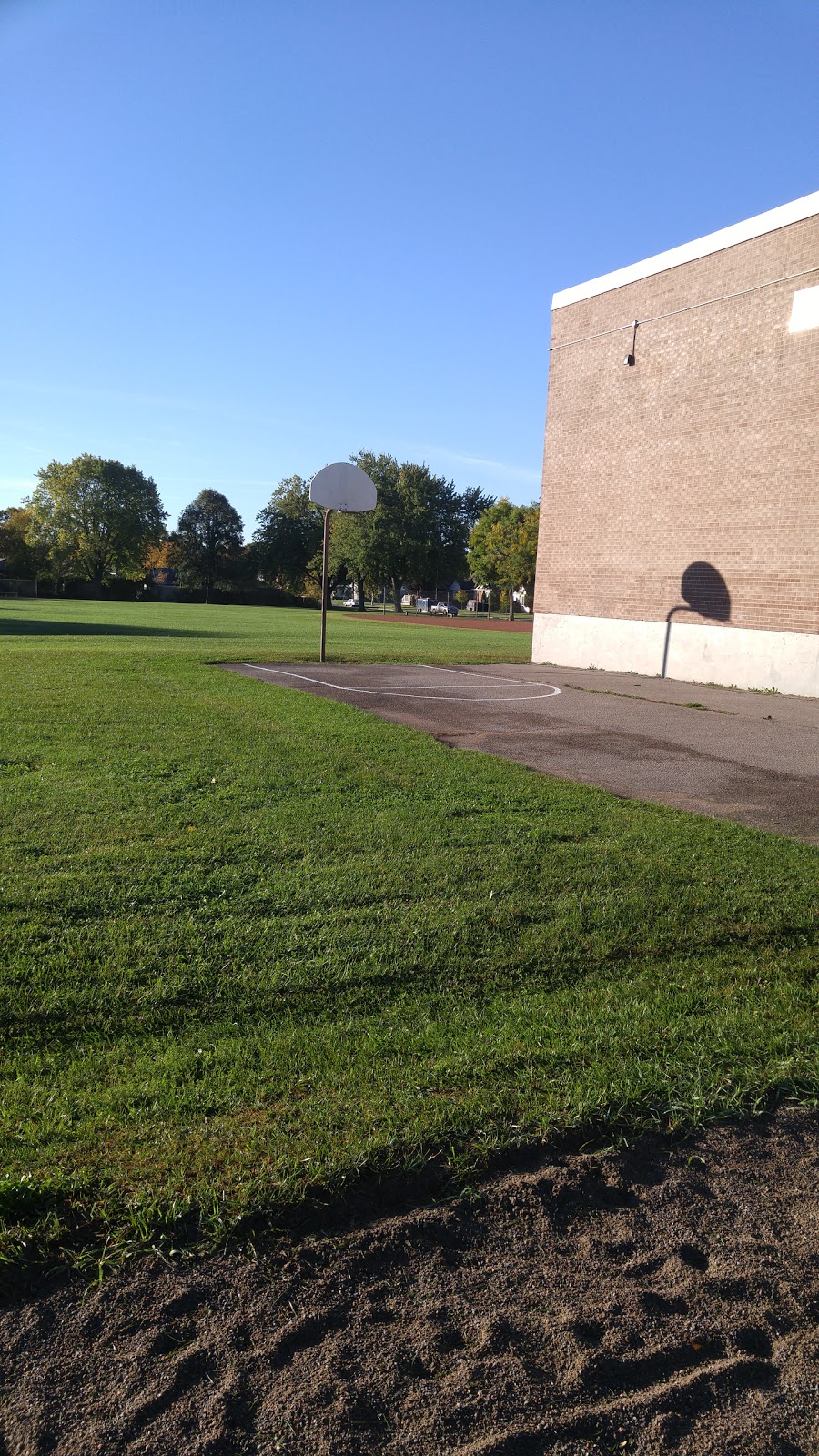Boys & Girls Club of Durham | 433 Eulalie Ave, Oshawa, ON L1H 2C6, Canada | Phone: (905) 728-5121