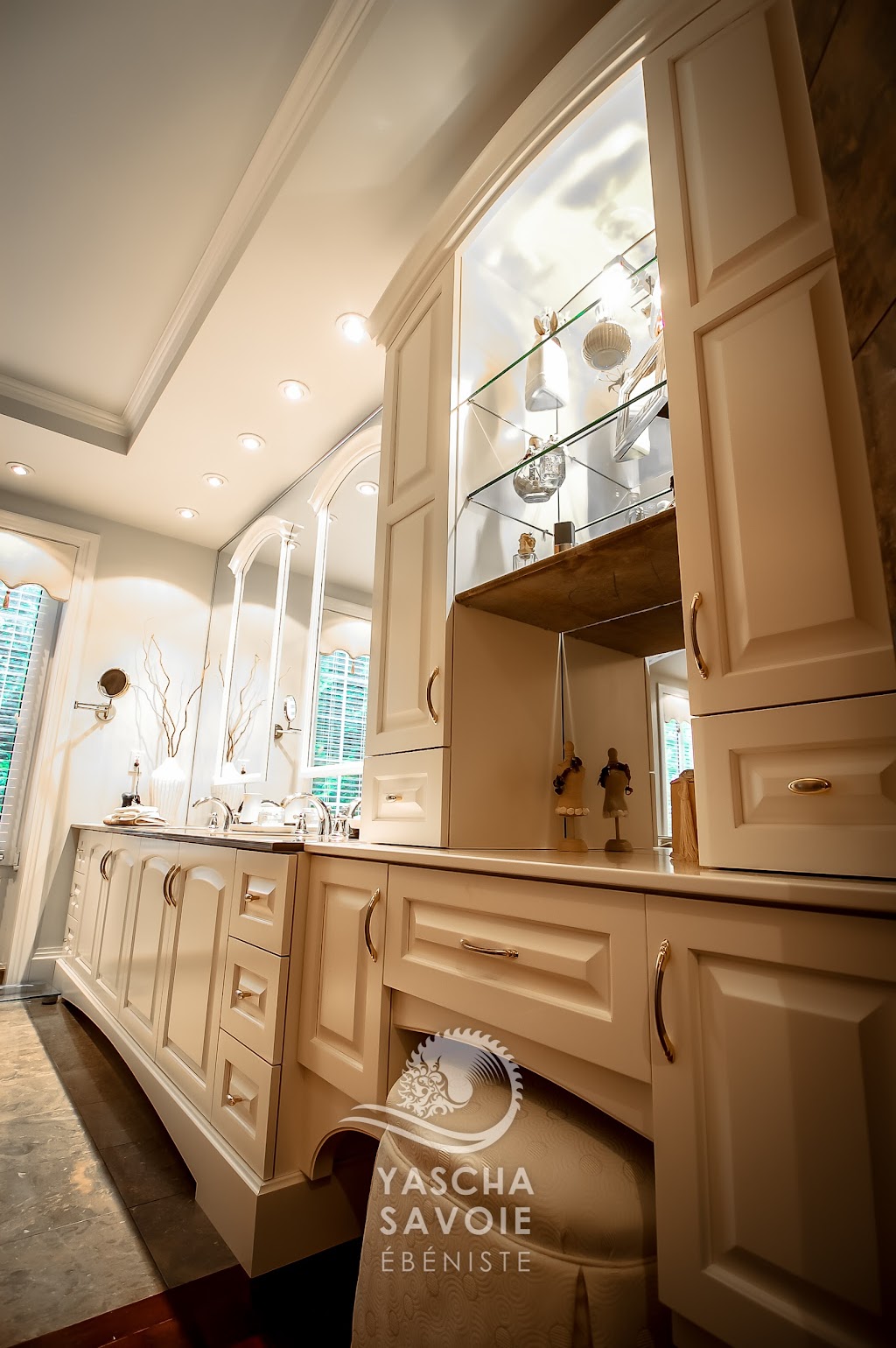Yascha Savoie Ébéniste | 246 Bd Louis-XIV, Québec, QC G2K 1W7, Canada | Phone: (418) 627-8730