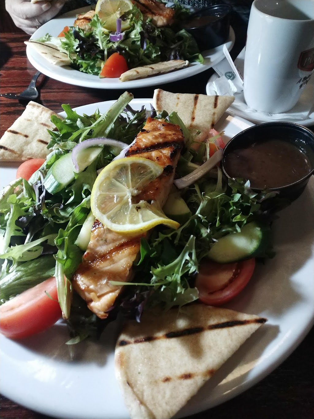 Old Bank Bistro | 41 Jarvis St, Fort Erie, ON L2A 2S4, Canada | Phone: (905) 994-9222
