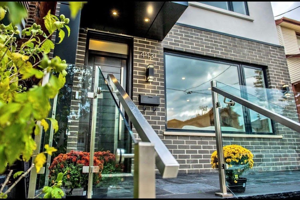 Golara Realtor | 233 Atlas Ave, York, ON M6C 3P6, Canada | Phone: (416) 662-5595
