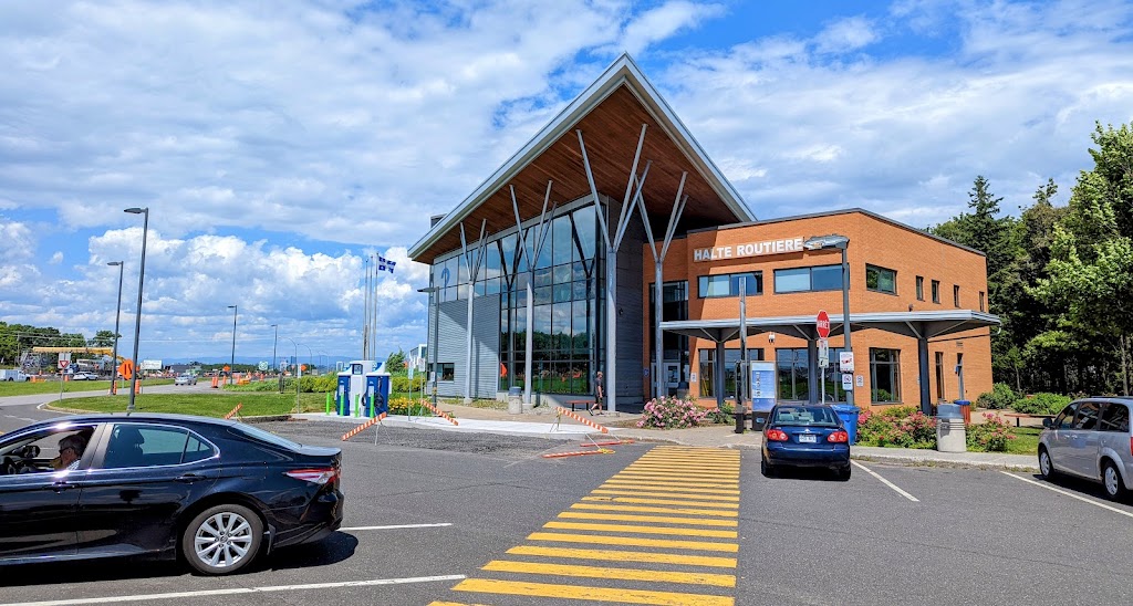 Halte de la Chaudière-Appalaches | 800 A. Jean-Lesage, Saint-Nicolas, QC G7A 1E3, Canada | Phone: (418) 831-4411