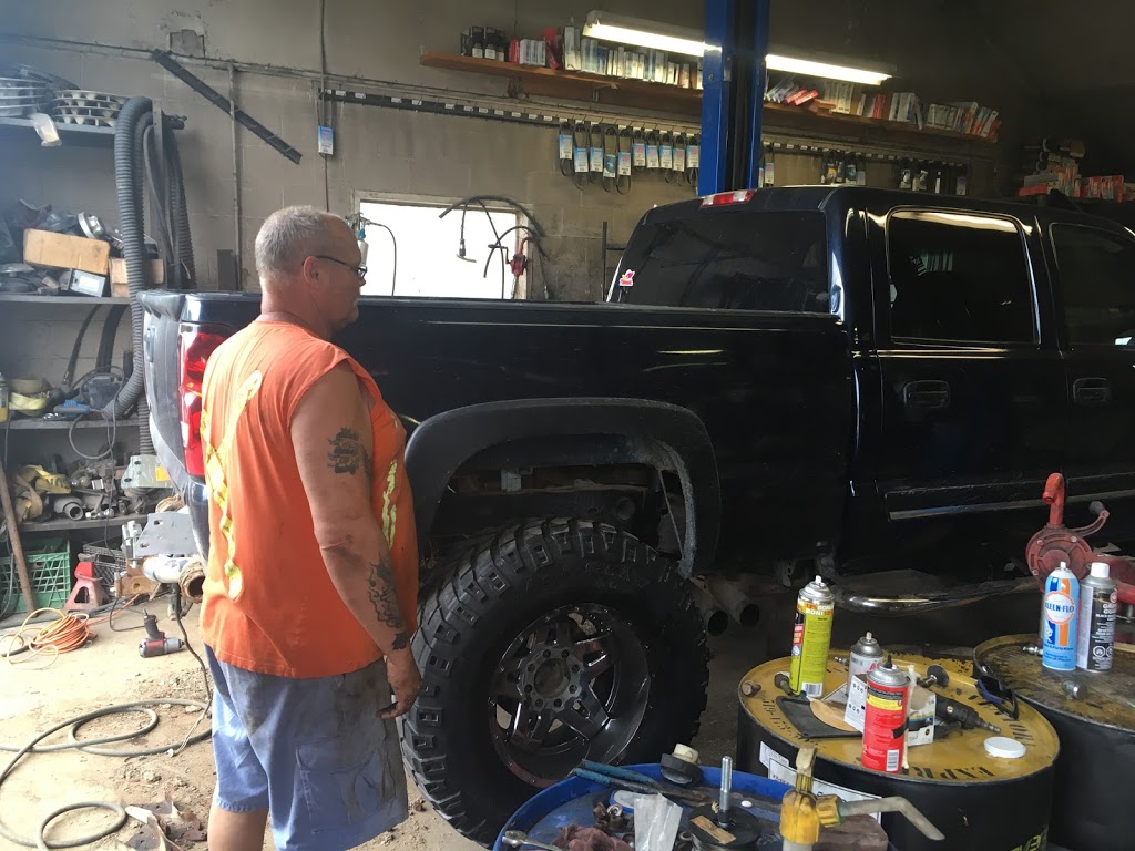 Teds Automotive | 7164 Hamilton Rd, Putnam, ON N0L 2B0, Canada | Phone: (519) 425-0938