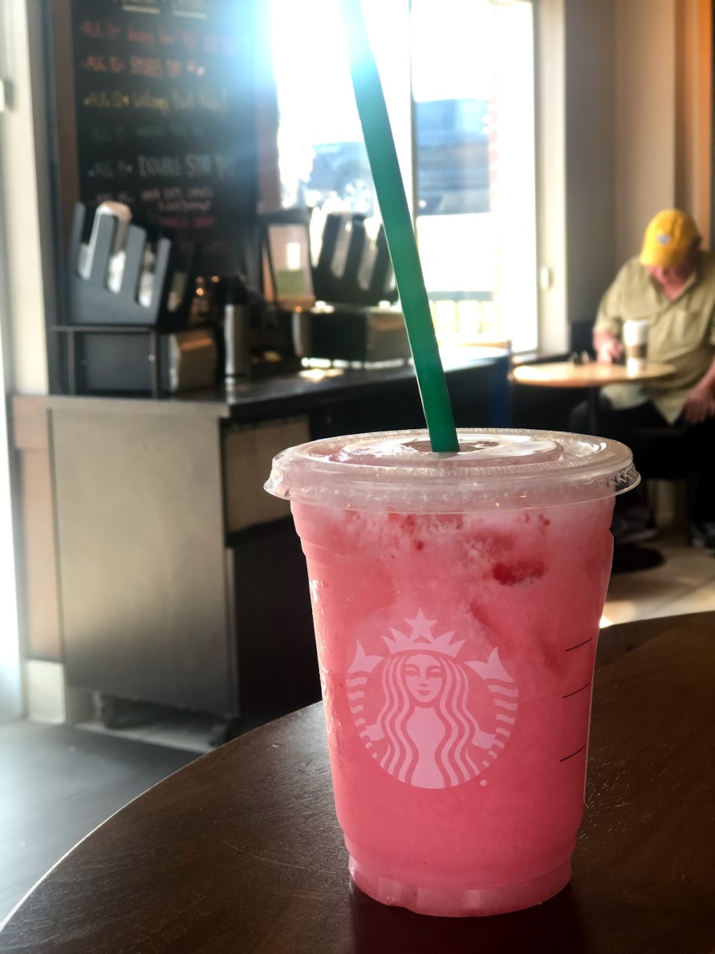 Starbucks | 1151 Division St, Kingston, ON K7K 5W3, Canada | Phone: (613) 545-7958