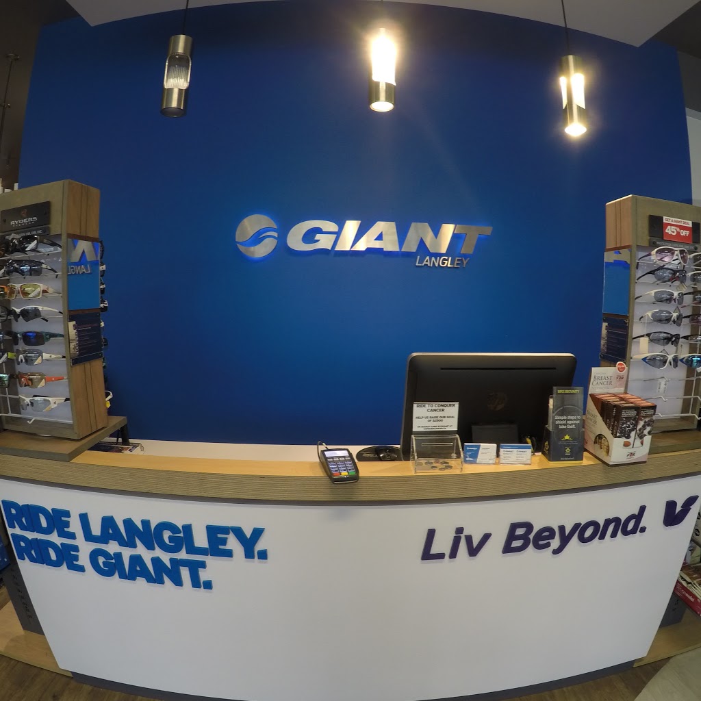 Giant Langley | 20353 64 Ave, Langley City, BC V2Y 1N5, Canada | Phone: (604) 534-3993