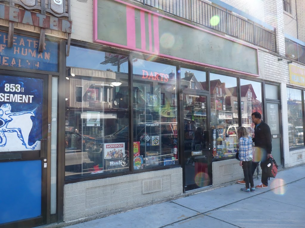 Toronto Darts & Games | 853 Bloor St W A, Toronto, ON M6G 1M3, Canada | Phone: (855) 752-9327