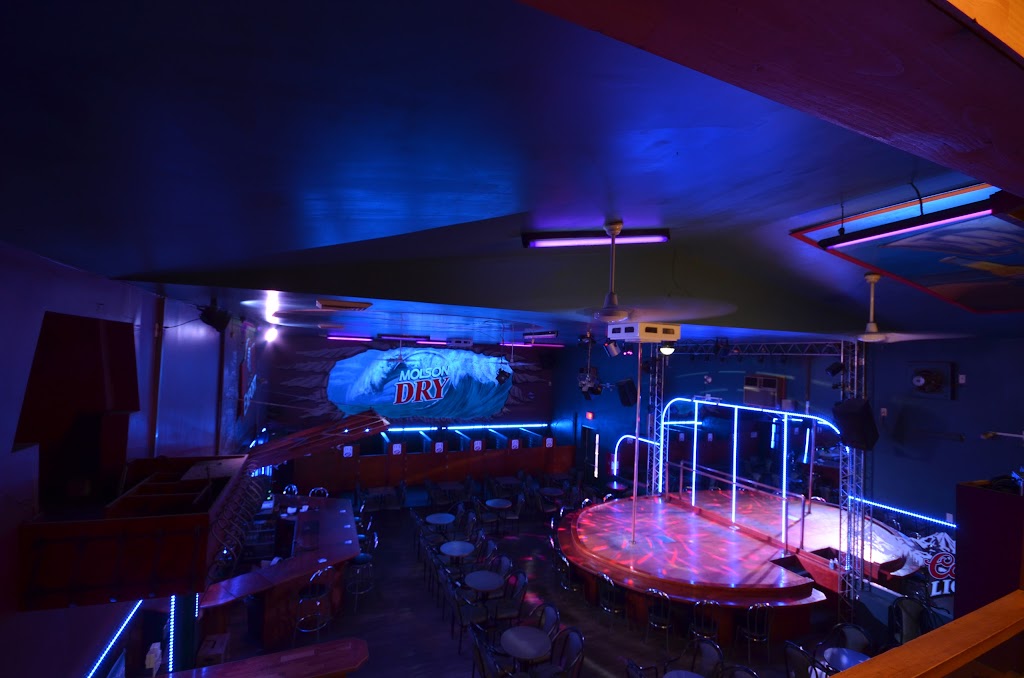 Cabaret La Boom | 100 Chem. Napoléon, Mont-Tremblant, QC J8E 2G5, Canada | Phone: (819) 717-4091