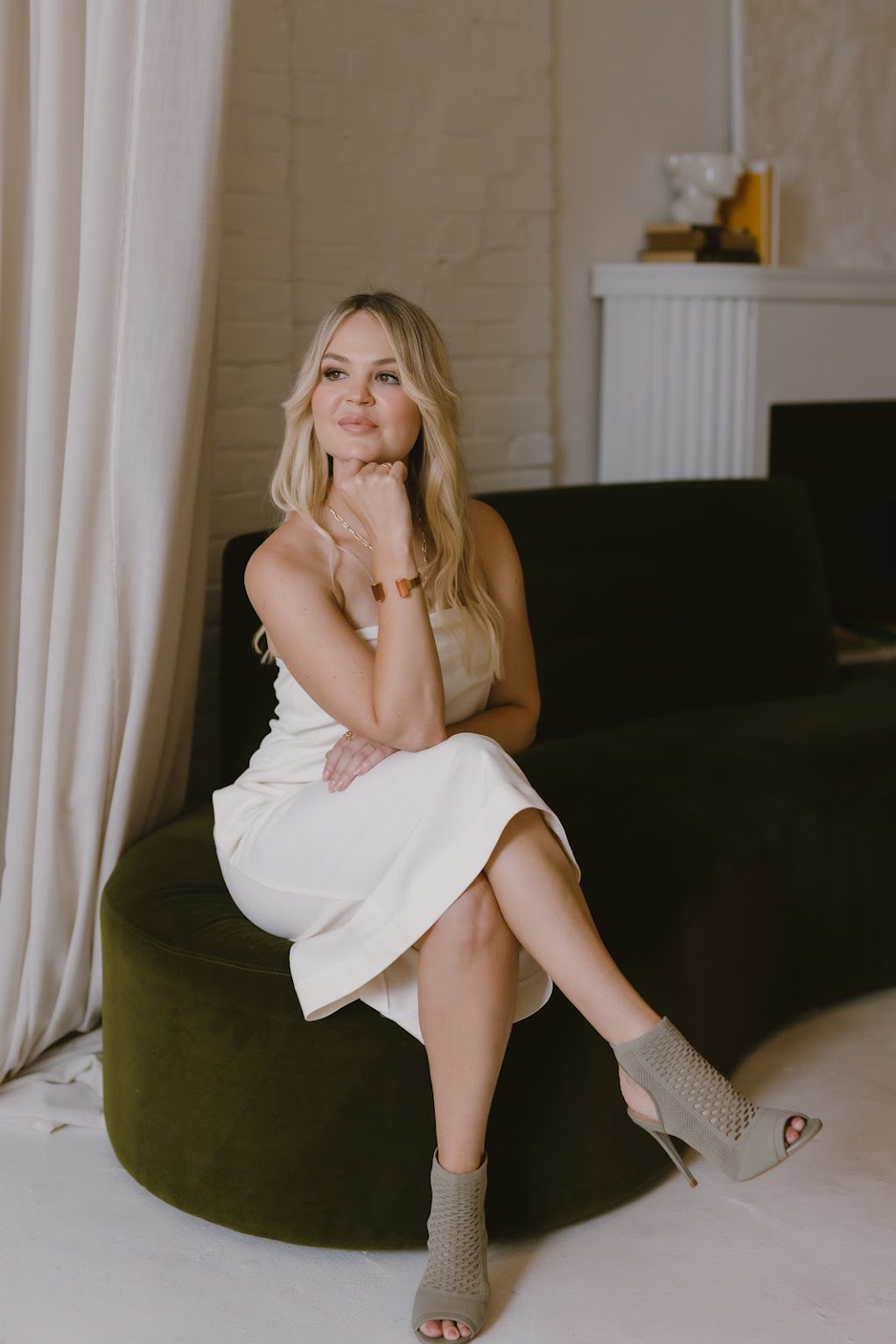 Energy With Julie | 80 McGill St, Toronto, ON M5B 1H2, Canada | Phone: (647) 649-8111