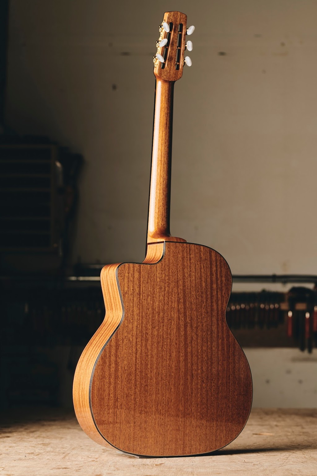 Shelley D Park Guitars | 1651 Columbia St, North Vancouver, BC V7J 1A5, Canada | Phone: (604) 988-4324