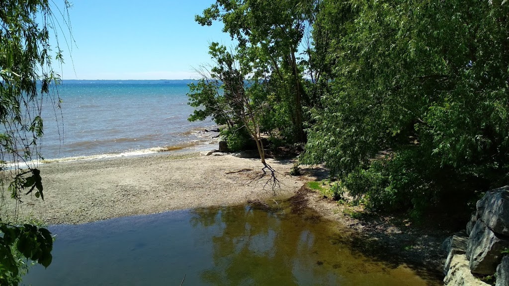 Sioux Lookout Park | 3200 Lakeshore Rd, Burlington, ON L7N 1A4, Canada | Phone: (905) 335-7736