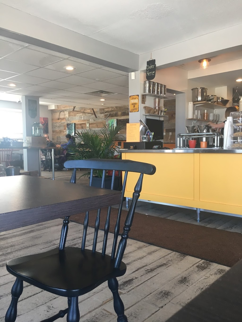 Curley Brewing Company | 1634 Hyde Park Rd, London, ON N6H 5L7, Canada | Phone: (226) 667-6268