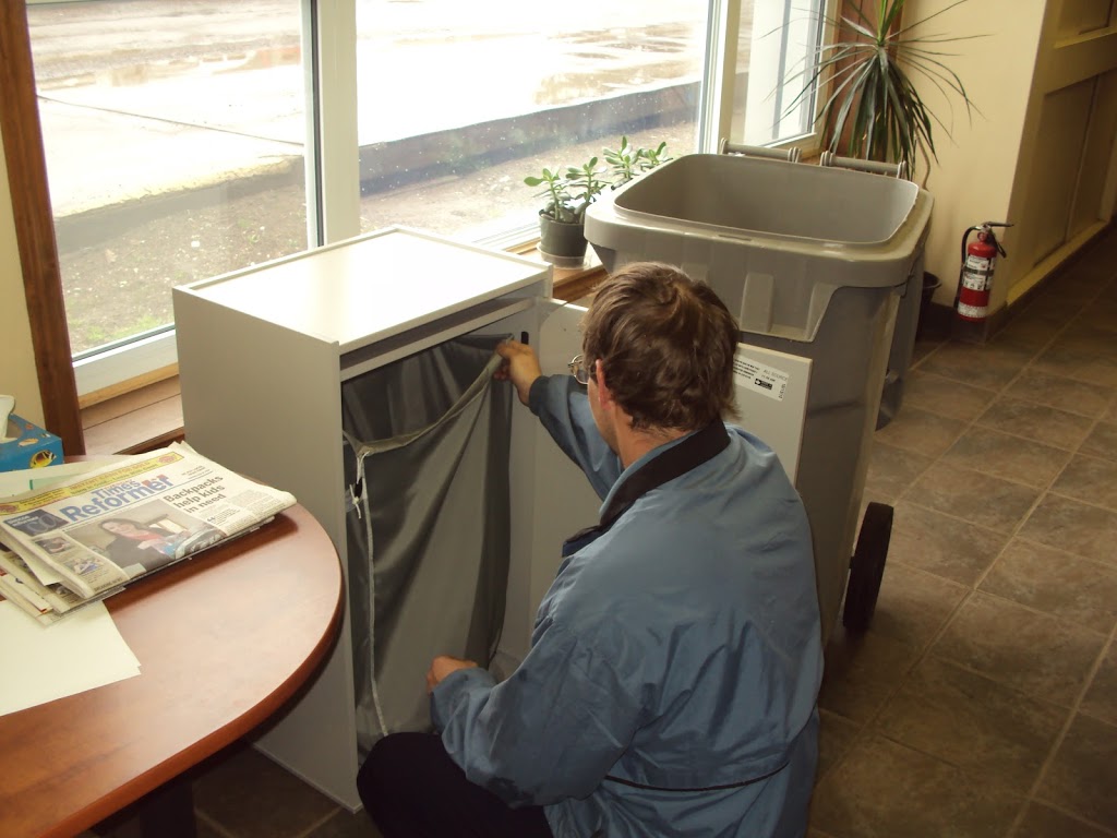 Norfolk Shredding, a Division of Norfolk Disposal Services Ltd. | 811 Old Hwy 24, Waterford, ON N0E 1Y0, Canada | Phone: (519) 443-7962