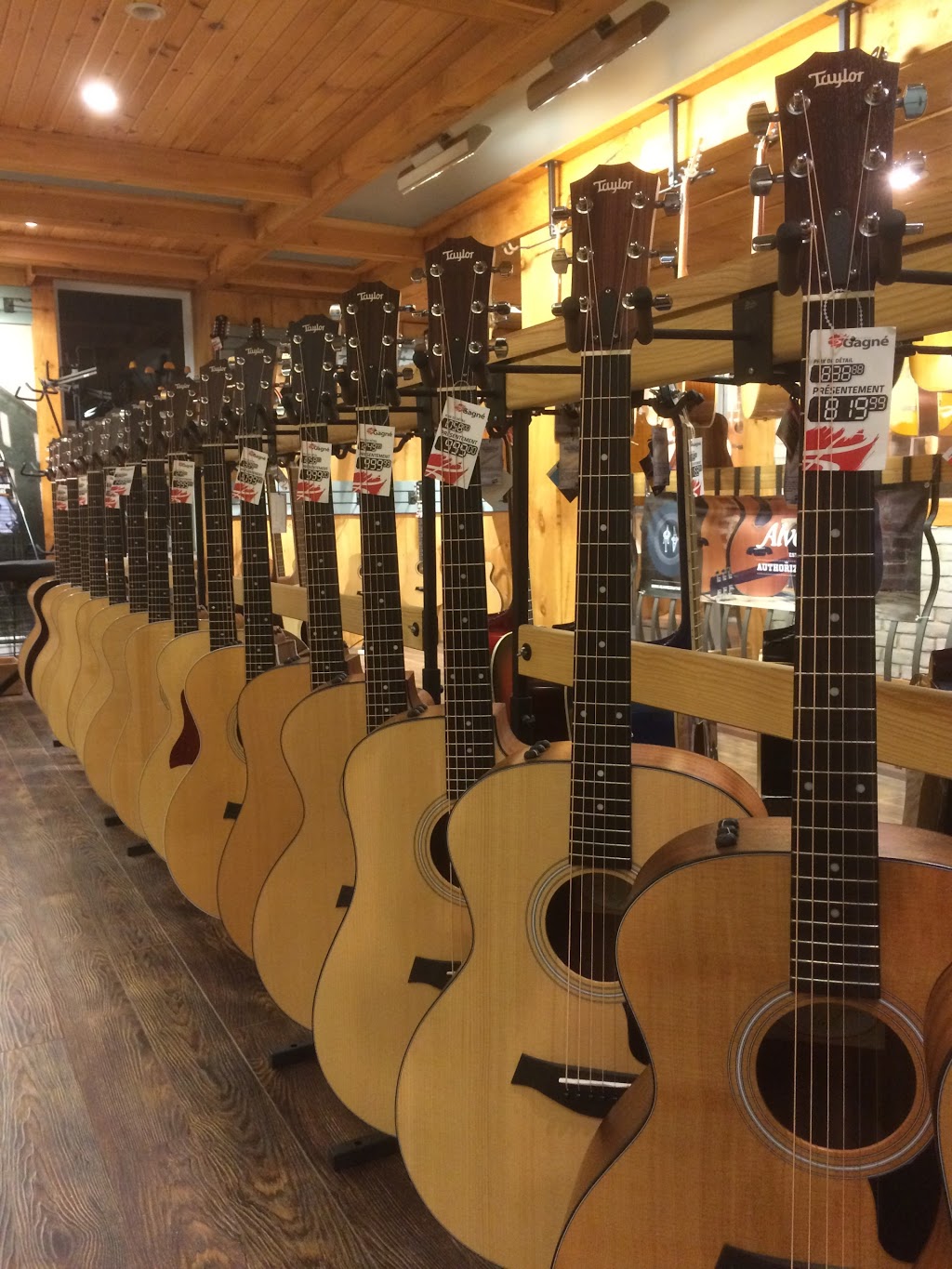 Musique Gagné | 302 Rue Durocher, Québec, QC G1K 4W9, Canada | Phone: (418) 525-8601