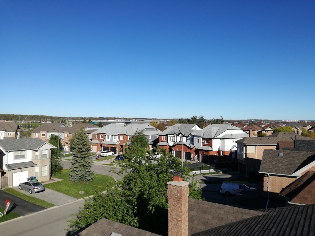 Blue Oak Park | 11 Sugarpine Ct, Brampton, ON L6R 1X6, Canada | Phone: (905) 874-2000