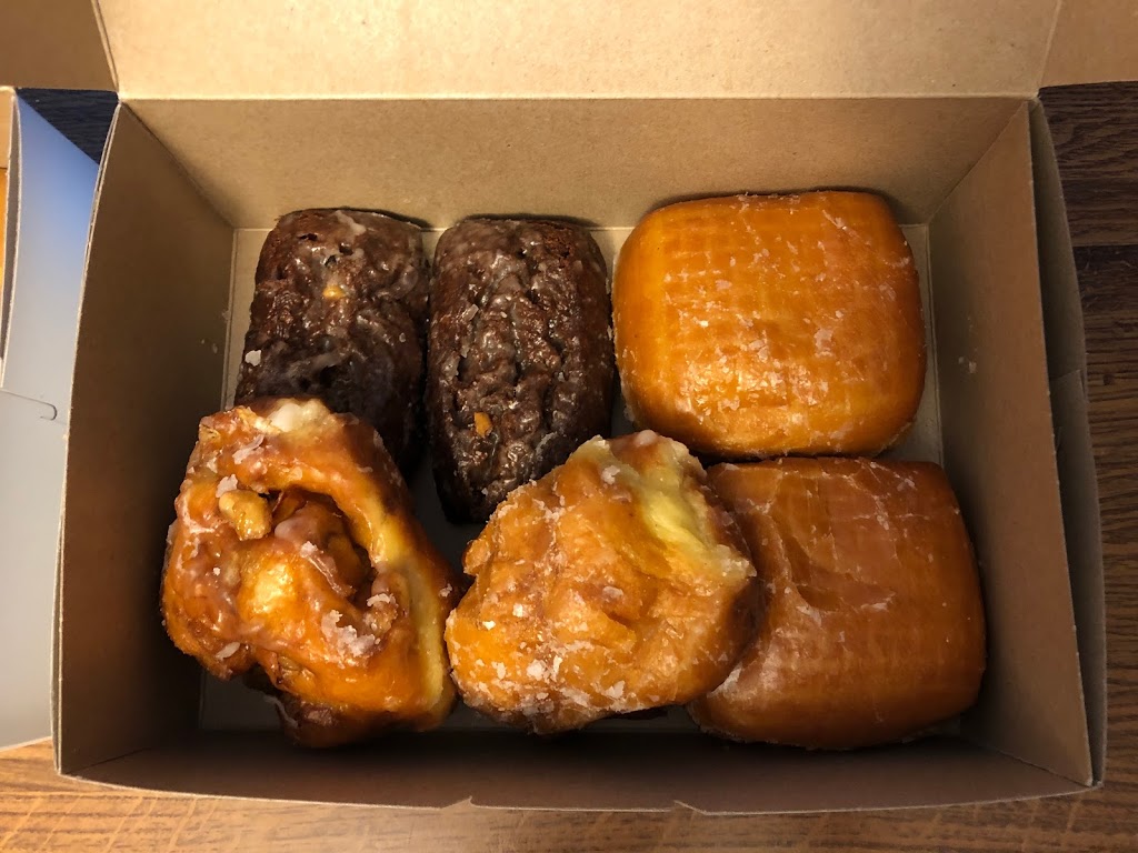Grand Donut | 271 unit 2, Grassie Blvd, Winnipeg, MB R2G 2L7, Canada | Phone: (204) 417-0289