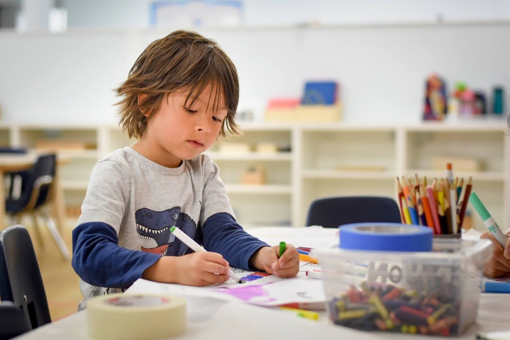 Momentum Montessori | 237 Sackville St, Toronto, ON M5A 3G1, Canada | Phone: (416) 875-7272