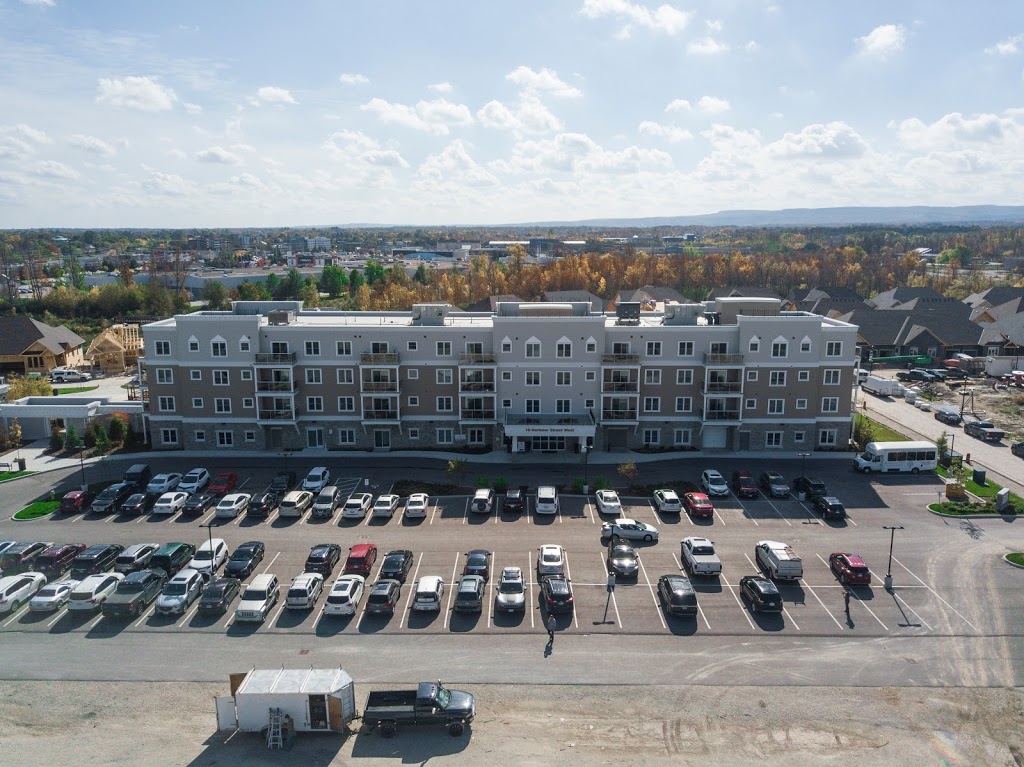 Balmoral Place Retirement Community | 8 Harbour St W, Collingwood, ON L9Y 5B4, Canada | Phone: (705) 444-9898
